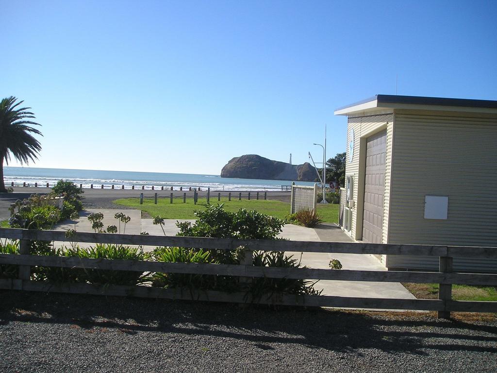 Castlepoint Holiday Park & Motels Rom bilde